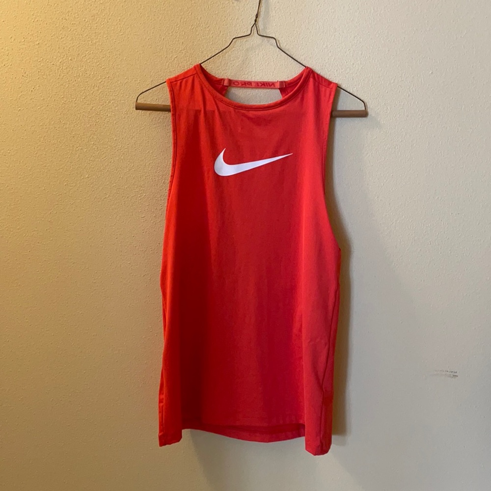 Nike sleeveless tank